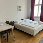 Helle Wohnung In Brigittenau